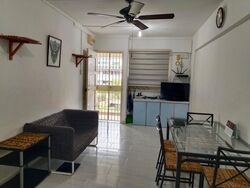 Blk 827 TAMPINES GROVE (Tampines), HDB 3 Rooms #524730641